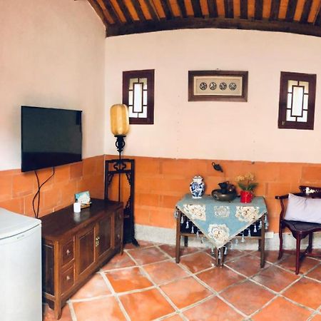 Red Tomato B&B Jinsha Dış mekan fotoğraf